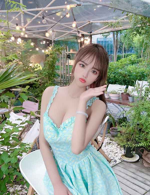 多伦多伴游大学生